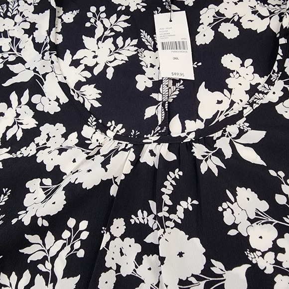 NEW Lane Bryant Top Womens 26 L Black White Floral Short Sleeve Blouse Office‎ - Picture 4 of 11